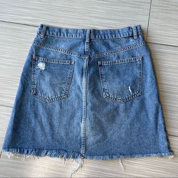 We the Free Hallie Washed Denim Distressed Skirt Size 28 - Picture 7 of 9